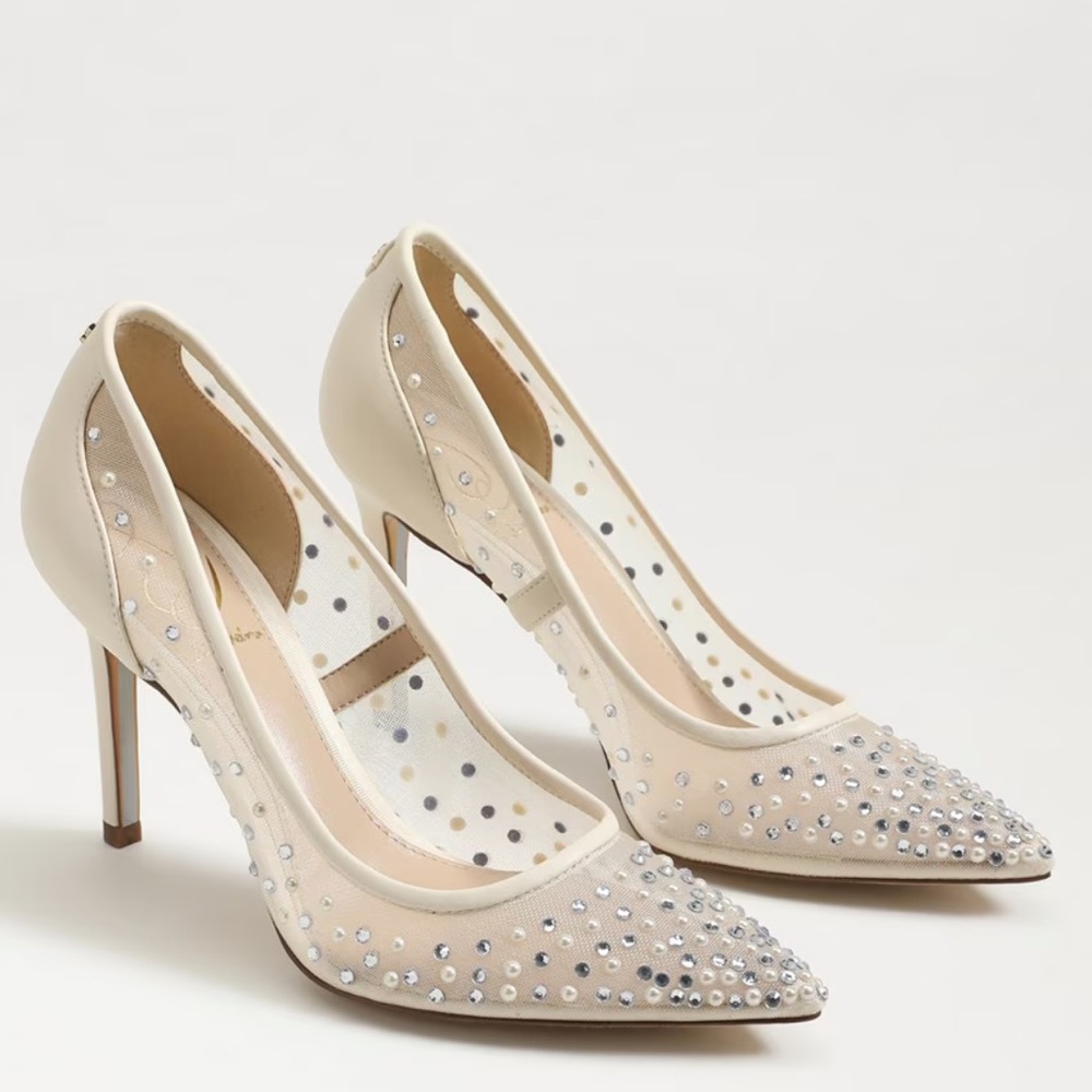 Hazel Mesh Pump in Nude/ Modern Ivory
